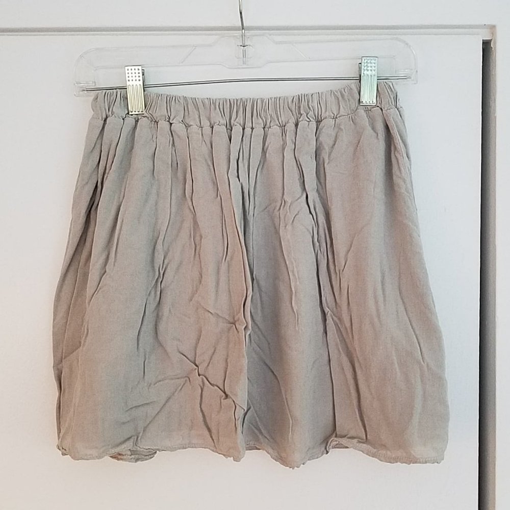 Brandy Melville Sylvia Skirt - OS